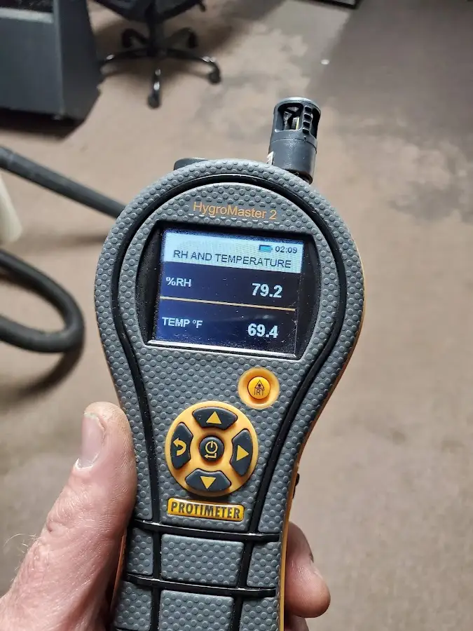 Moisture meter humidity assessment for Mold Remediation & Removal in Norwalk